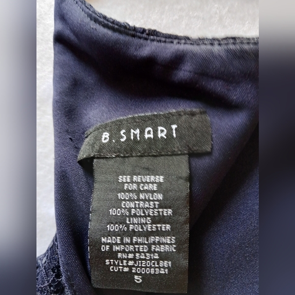 B. Smart dress - Picture 3 of 3